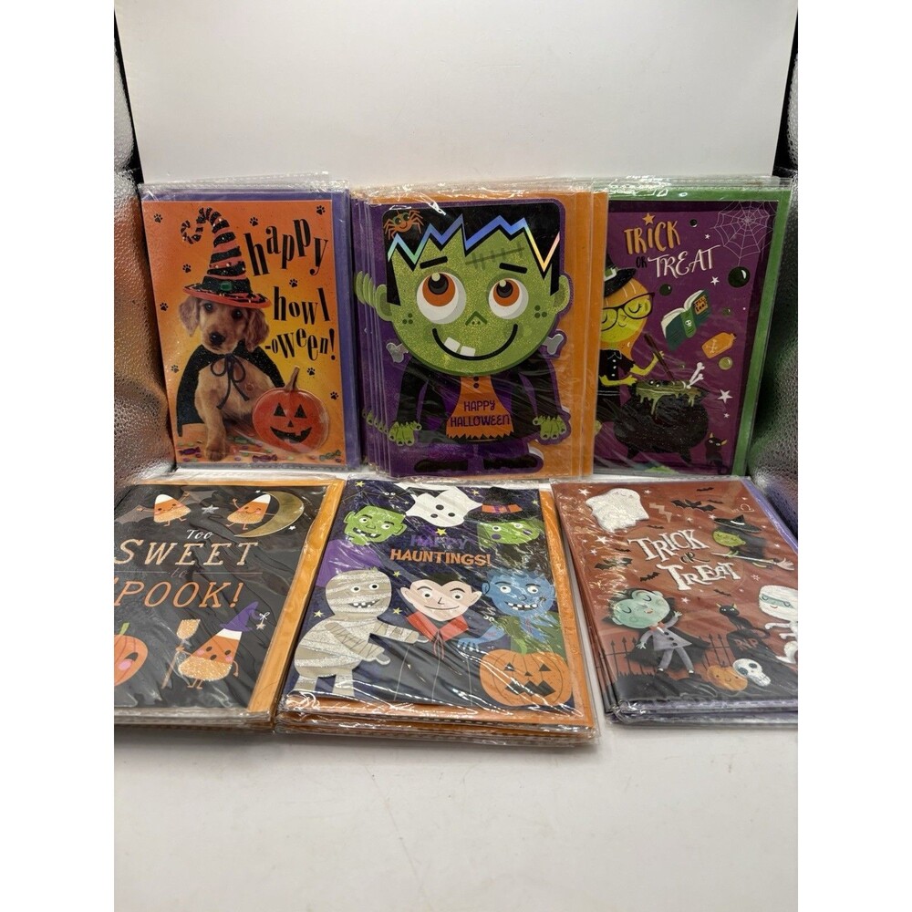 Lot Of 26 Voila Various New Halloween Cards Kids , Teachers